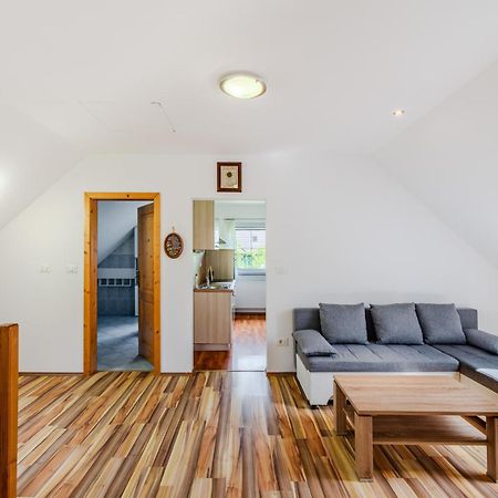 Apartment Pr' Stajercu With Free Onsite Parking Bovec Eksteriør billede