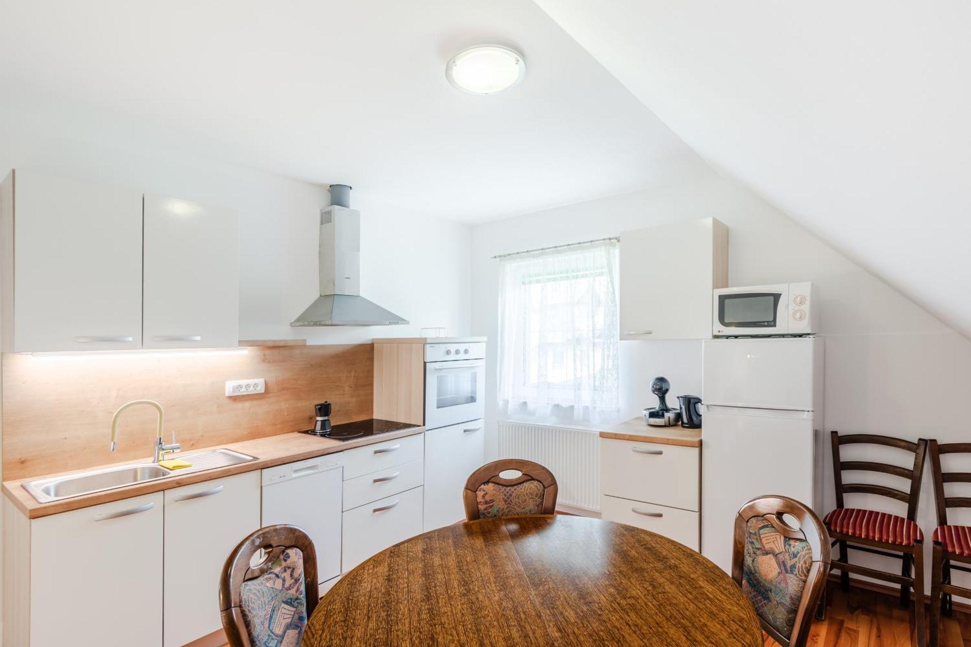 Apartment Pr' Stajercu With Free Onsite Parking Bovec Eksteriør billede