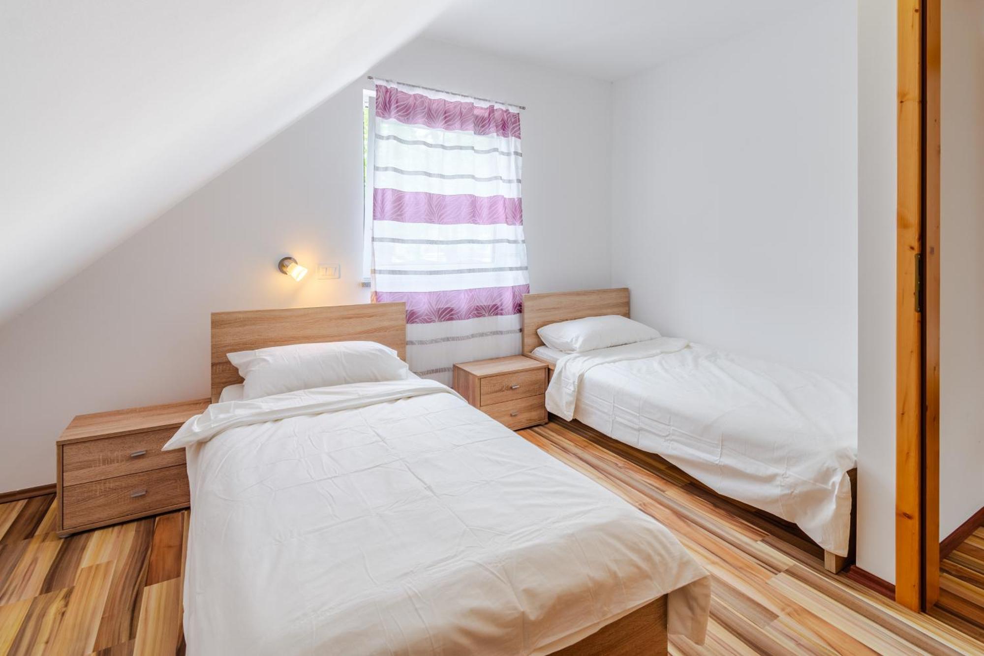 Apartment Pr' Stajercu With Free Onsite Parking Bovec Eksteriør billede